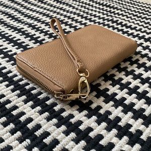 Wrist zip wallet
